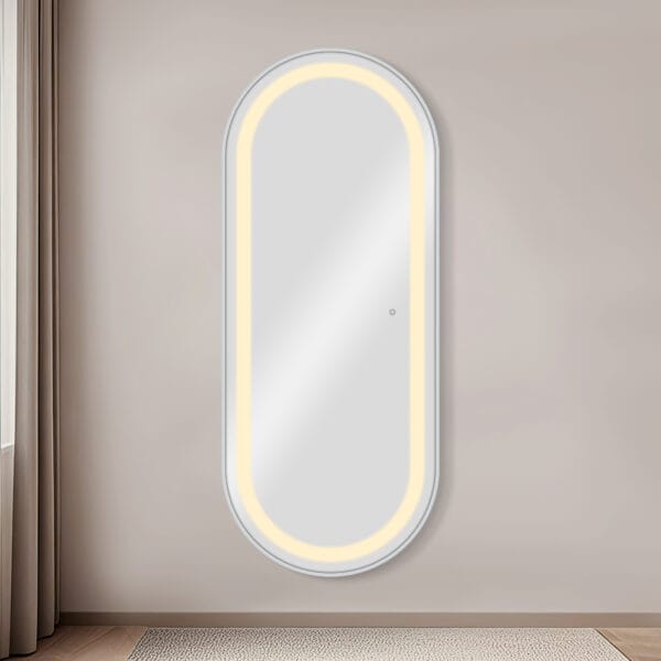 Bliss Mirror Silver with LED Front Light met achtergrond